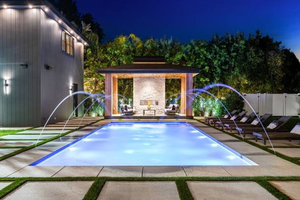 Compact backyard swimming pool